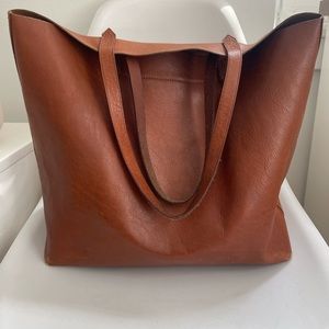 Madewell Transport tote (Tan/English Saddle)